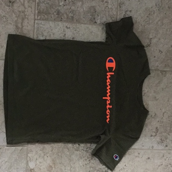 Boys Size Medium Olive Green Champion TShirt - Picture 3 of 3